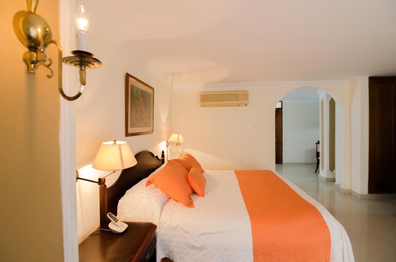 Hotel Majestic บาร์รังกีญา ภายนอก รูปภาพ