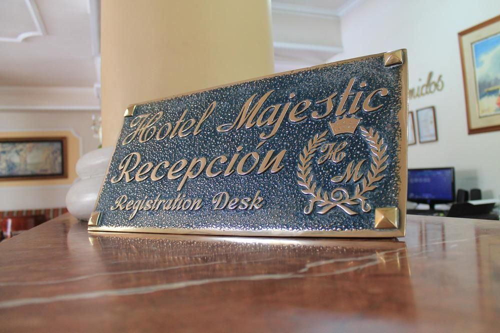 Hotel Majestic บาร์รังกีญา ภายนอก รูปภาพ