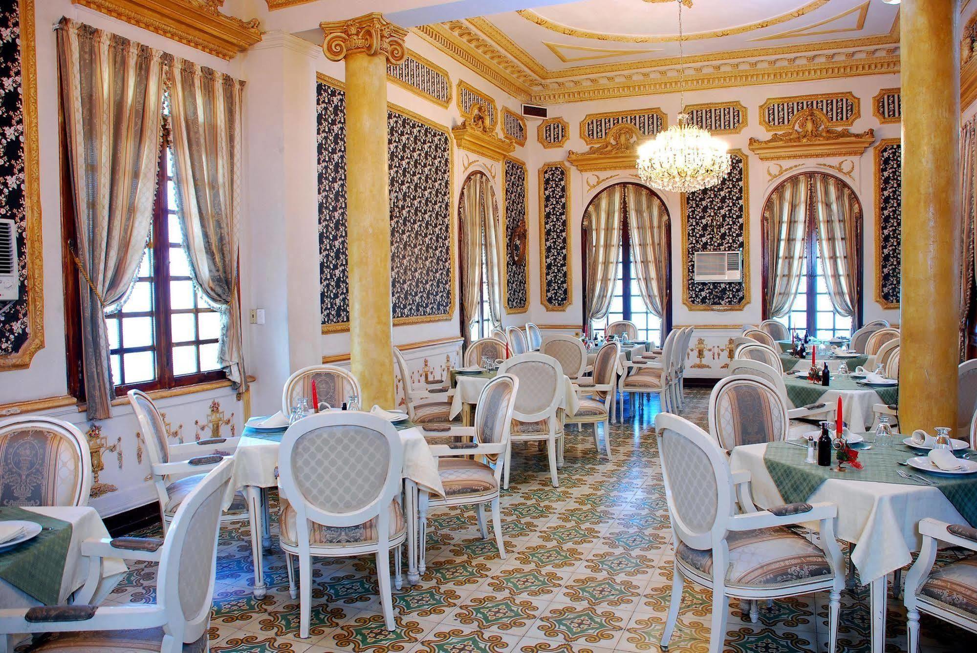 Hotel Majestic บาร์รังกีญา ภายนอก รูปภาพ